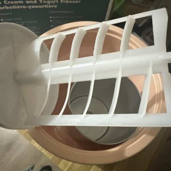 Rival Ice Cream Maker 4 QT Electric Yogurt Freezer 8401 In Original Box - Picture 9 of 10